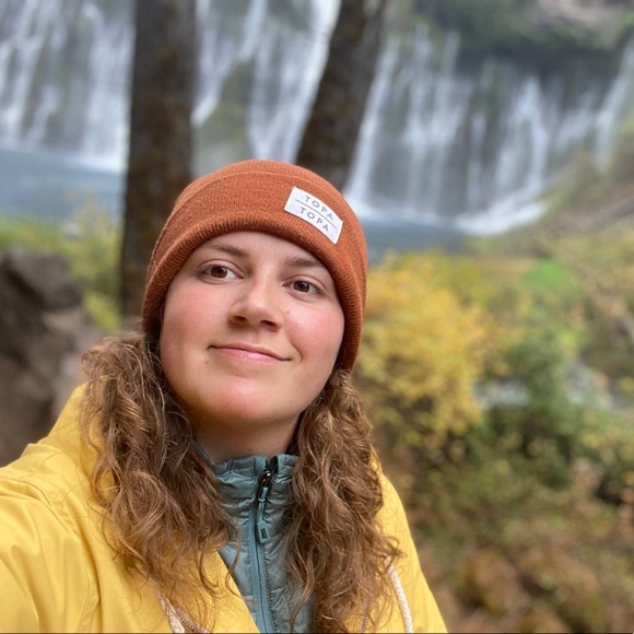 Meet your Posher, Sophia - Picture 1 of 1